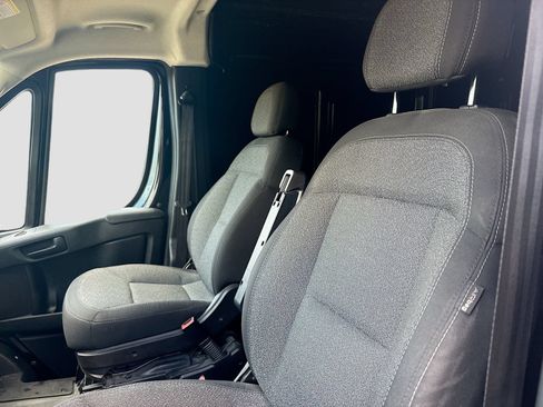 Used 2023 RAM ProMaster 2500 FWD image 18