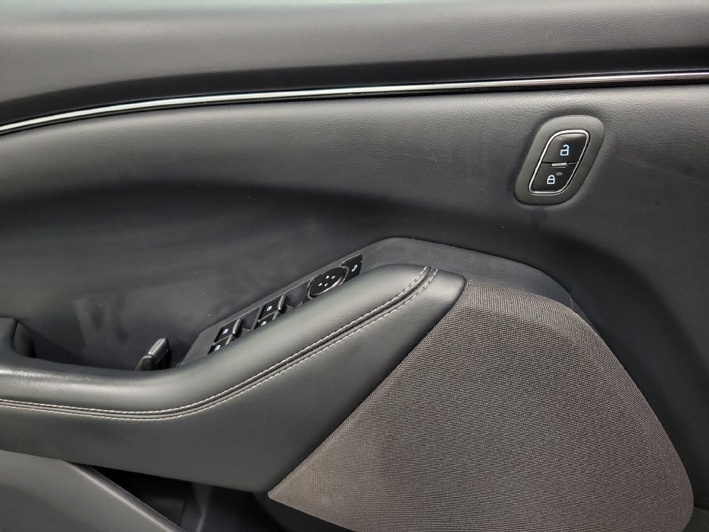 Used 2023 Ford Mustang Mach-E Select AWD/4WD image 27