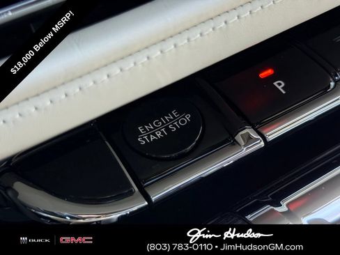 Used 2025 Lincoln Aviator Black Label AWD/4WD image 33