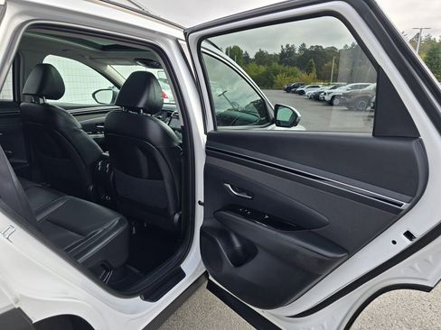 Used 2022 Hyundai Tucson Limited image 38