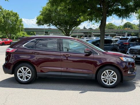 Used 2019 Ford Edge SEL w/ Equipment Group 201A AWD/4WD image 5