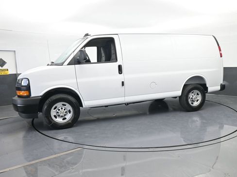 New 2025 Chevrolet Express 2500 Work Van w/ Driver Convenience Package image 2