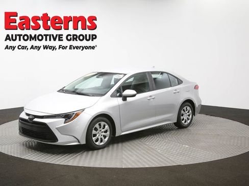 Used 2024 Toyota Corolla LE image 54