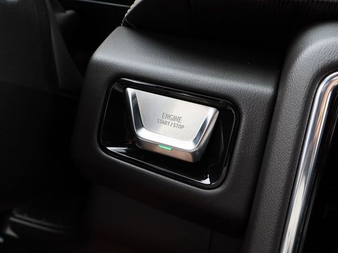 New 2026 GMC Yukon XL Elevation w/ Elevation Premium Package AWD/4WD image 19