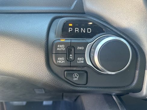 Used 2025 RAM 1500 Lone Star image 12