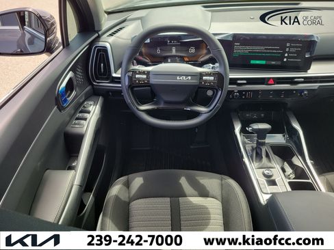 New 2026 Kia Sorento LX FWD image 15