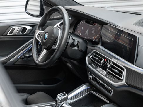 Used 2022 BMW X6 M50i w/ Executive Package AWD/4WD image 27