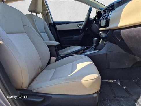 Used 2014 Toyota Corolla LE w/ Driver Convenience Package FWD image 19