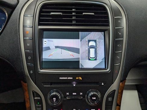 Used 2020 Lincoln Nautilus Reserve w/ Equipment Group 201A image 27