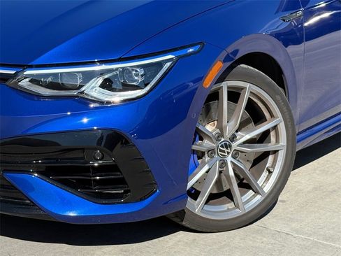 Used 2024 Volkswagen Golf R image 2