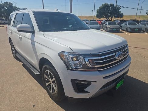 Used 2020 Ford Expedition XLT RWD image 7