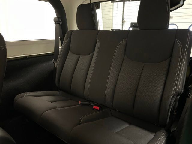 Used 2013 Jeep Wrangler Sahara w/ Connectivity Group AWD/4WD image 16