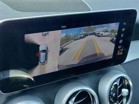 Used 2022 Mercedes-Benz GLC 300 w/ Premium Package Lite image 28