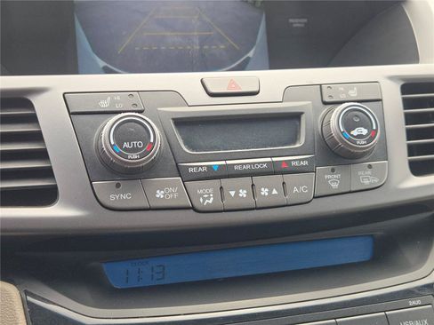 Used 2012 Honda Odyssey EX-L image 30
