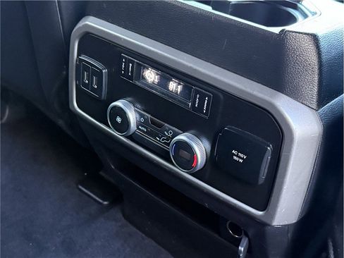 Used 2020 Ford Expedition Max XLT w/ Equipment Group 202A image 25