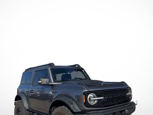 Used 2022 Ford Bronco Wildtrak image 2