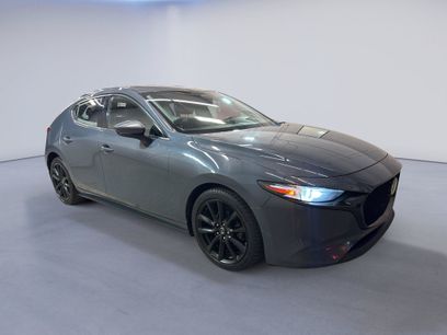 Used 2019 MAZDA MAZDA3 Hatchback w/ Preferred Package