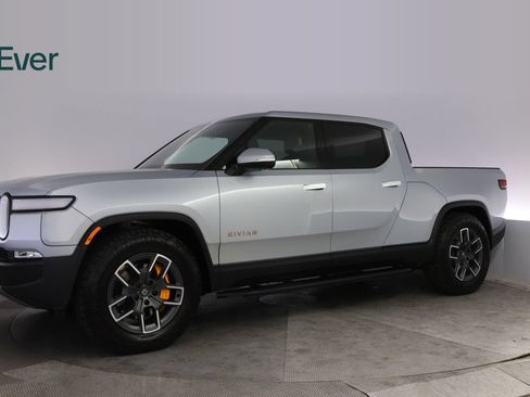 Used 2023 Rivian R1T Adventure AWD/4WD image 18