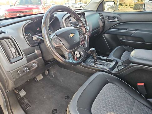 Used 2019 Chevrolet Colorado Z71 image 10