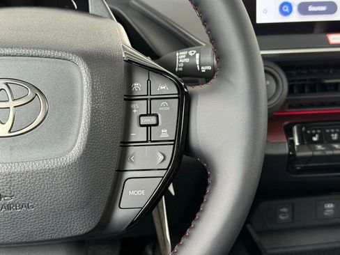 New 2025 Toyota Prius Plug-In Hybrid FWD image 51