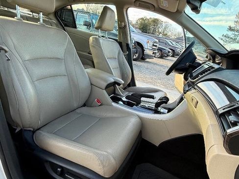 Used 2016 Honda Accord EX-L image 4