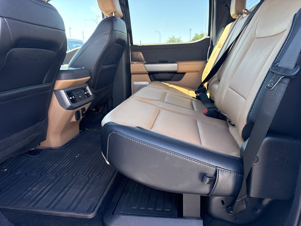 Used 2024 Ford F250 Lariat w/ Lariat Ultimate Package AWD/4WD image 6