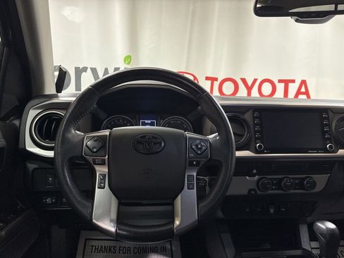 Used 2023 Toyota Tacoma SR5 RWD image 19