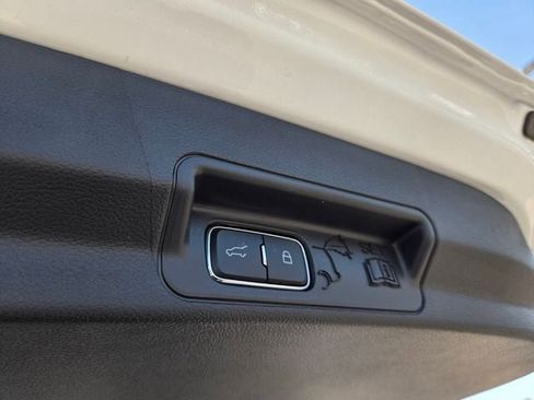 New 2026 Ford Explorer Active image 44