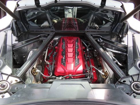 Used 2024 Chevrolet Corvette Stingray Coupe w/ Z51 Performance Package RWD image 5