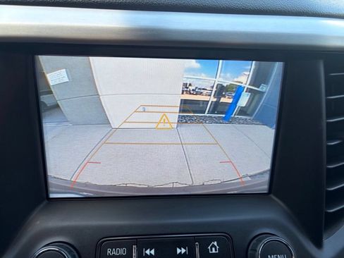 Used 2019 GMC Acadia SLT AWD/4WD image 17