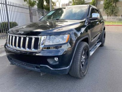 Used 2013 Jeep Grand Cherokee Overland w/ Advance Technology Group