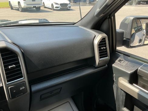 Used 2019 Ford F150 Raptor w/ Equipment Group 801A Mid AWD/4WD image 20