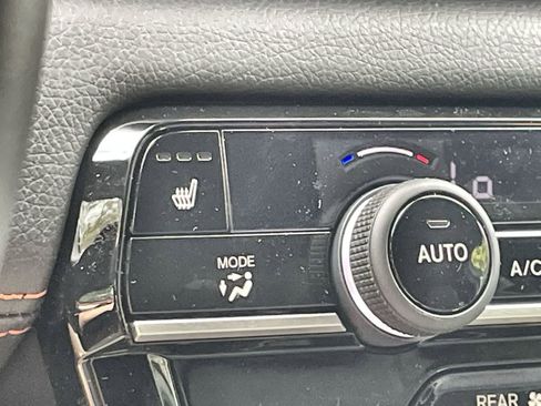 New 2026 Honda Pilot Sport image 17