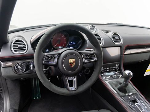 Certified 2025 Porsche 718 Boxster GTS image 11