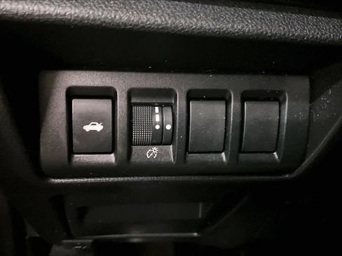 Used 2020 Subaru Legacy Limited image 34