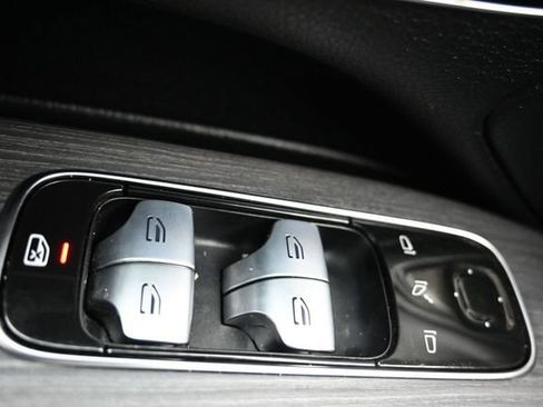 Used 2022 Mercedes-Benz EQS 450+ Sedan image 23