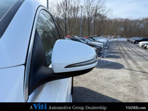 Used 2017 Mercedes-Benz GLC 300 GLC 300 Coupe image 11