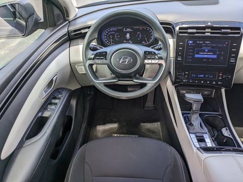 Certified 2024 Hyundai Tucson SEL FWD image 16