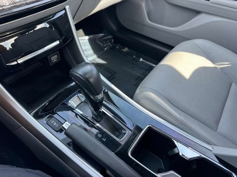 Used 2017 Honda Accord EX-L image 25