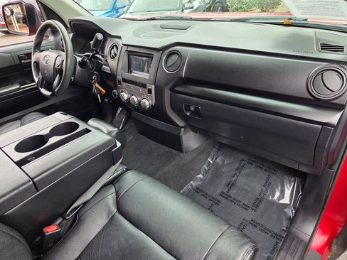 Used 2017 Toyota Tundra SR image 20