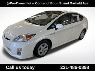 Used 2011 Toyota Prius Four w/ Solar Roof Pkg FWD 360° Tour