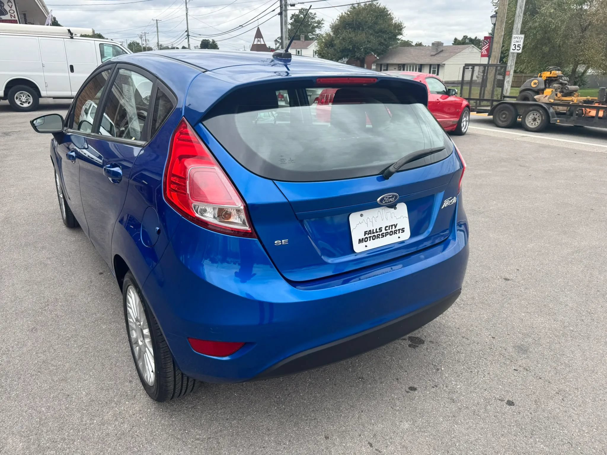 Used 2019 Ford Fiesta SE w/ Equipment Group 201A FWD image 10