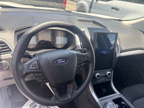 Used 2022 Ford Edge SE w/ Black Appearance Package AWD/4WD image 10