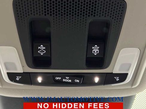 Used 2024 Honda Pilot Elite image 42