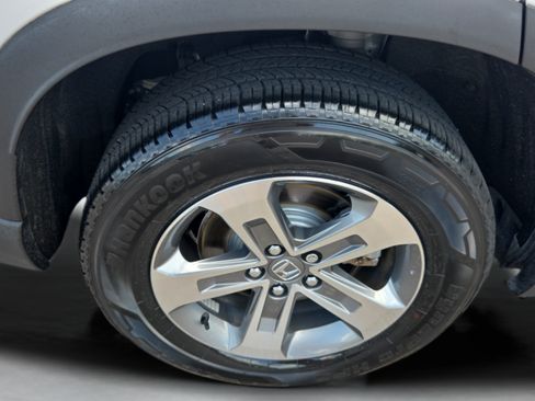 Certified 2024 Honda Pilot EX-L image 19