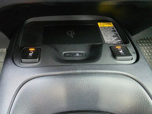 Used 2026 Toyota Corolla XLE FWD image 19