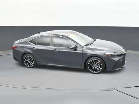 Used 2025 Toyota Camry XLE w/ Premium Package FWD image 61