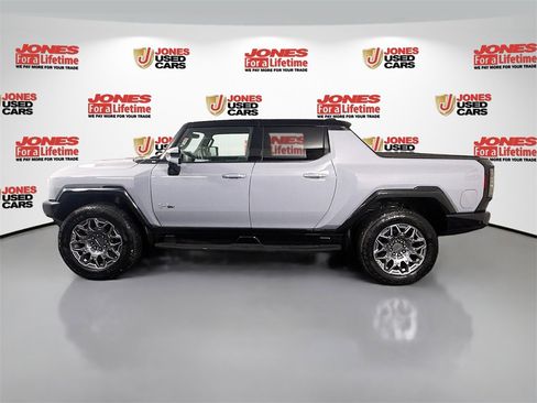 Used 2024 GMC Hummer EV 3X image 17