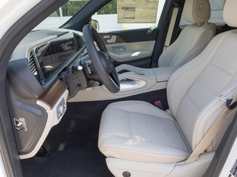 Certified 2025 Mercedes-Benz GLE 450 4MATIC image 15