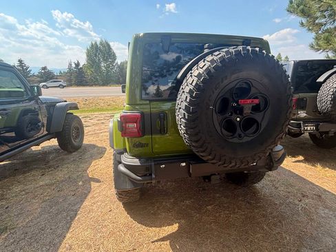 New 2025 Jeep Wrangler Unlimited Rubicon 392 image 10